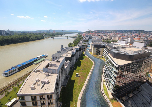 PRENÁJOM︱2i byt na 17.p. v Eurovea Tower s exkluzívnym výhľadom