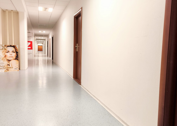 MODERNÉ KANCELÁRIE TRENČIANSKA - od 100 do 800 m2