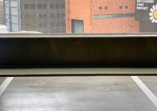 PRENÁJOM︱Vnútorné parkovacie státie v Panorama City (Veža 1)